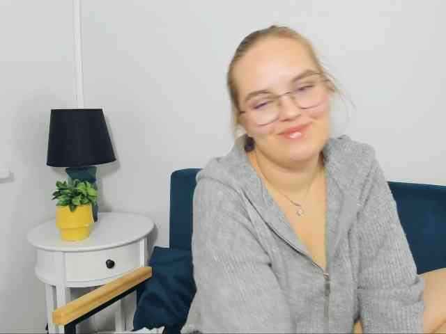 AlicePretty69's Webcam Live Show