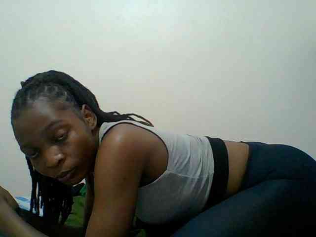 brianna254's Webcam Live Show