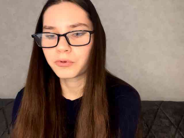 ElinOroz Webcam-Liveshow