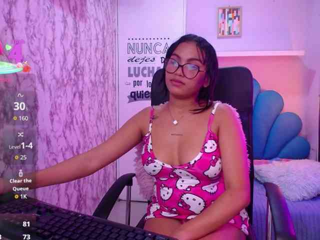 valeria-martinez19's Webcam Live Show