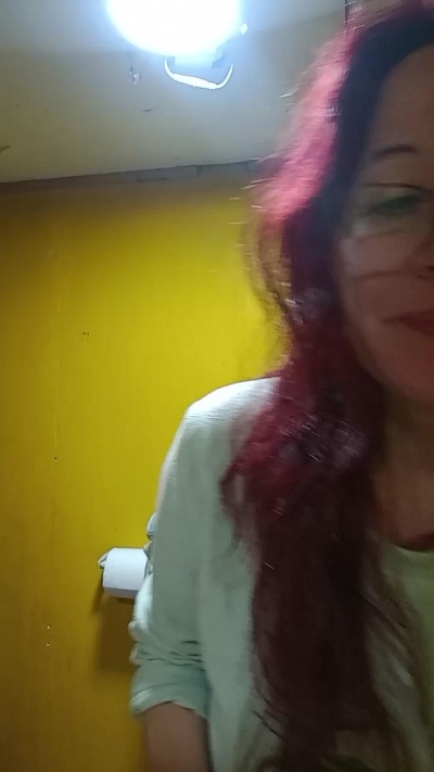 Порночат с AlejandritaMilf