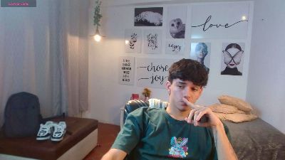 AmethystShadow's Webcam Live Show