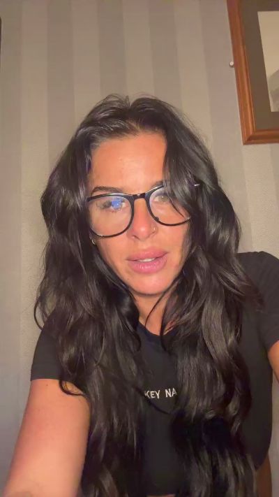 Crystal_89's Webcam Live Show