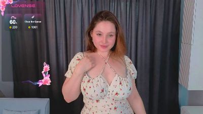 DeloresHolmes's Webcam Live Show