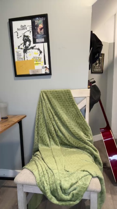 Explosive_andyy's Webcam Live Show