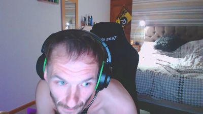 Keeno67's Webcam Live Show