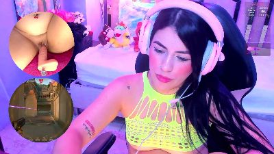 LindaCarrie's Webcam Live Show