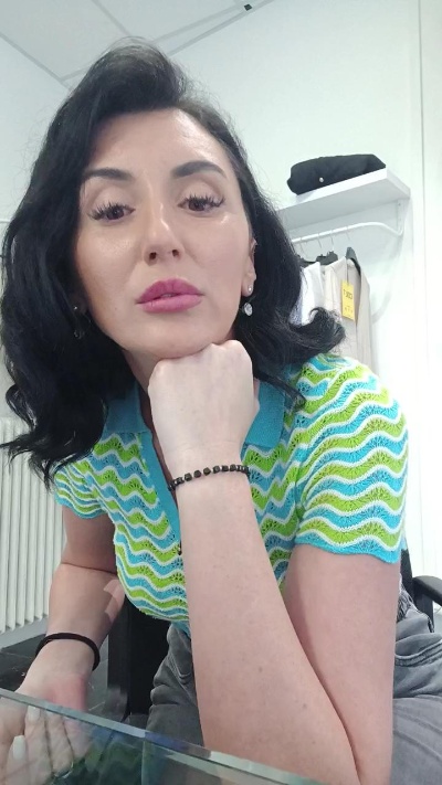 Lola05love's Webcam Live Show