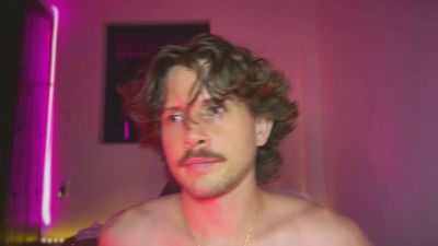 MCKLISTER69's Webcam Live Show