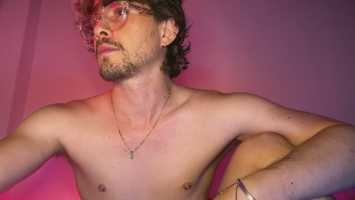 MCKLISTER69's Webcam Live Show