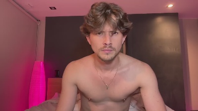 MCKLISTER69's Webcam Live Show