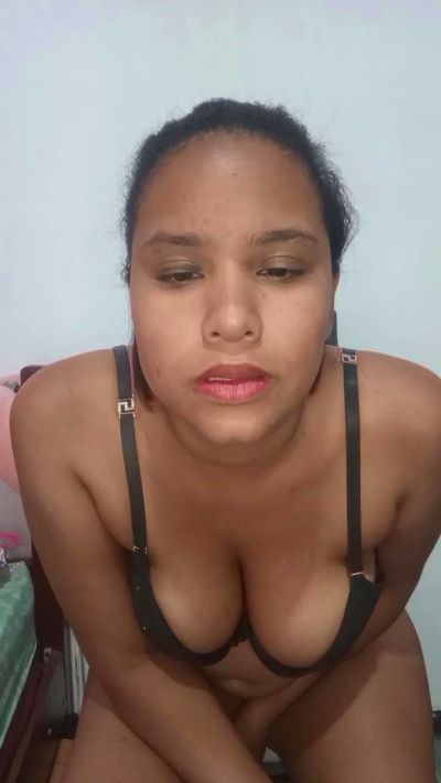 Monica2702's Webcam Live Show