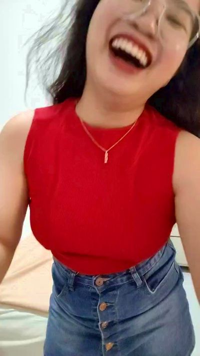 Ohmysweetlips's Webcam Live Show