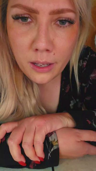 SensualMinx's Webcam Live Show