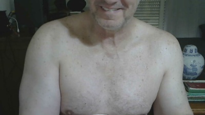 Tonyxxx64's Webcam Live Show