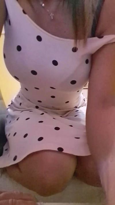 Ywett_Doll's Webcam Live Show