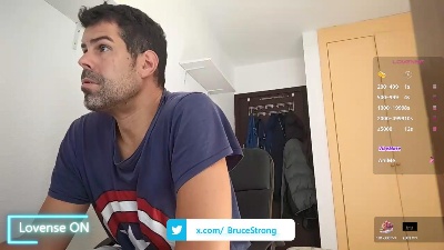 _BruceStrong_'s Webcam Live Show