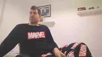 Порночат с _BruceStrong_