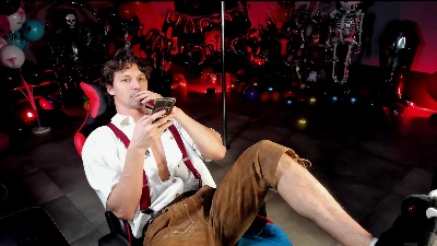 dirty_pothos's Webcam Live Show