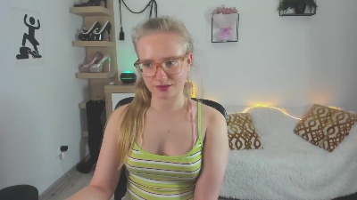 hottieNancy's Webcam Live Show