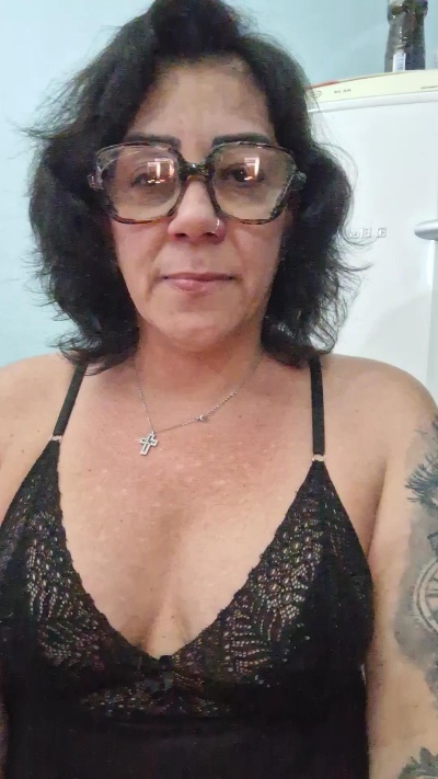 lucimaralu82's Webcam Live Show