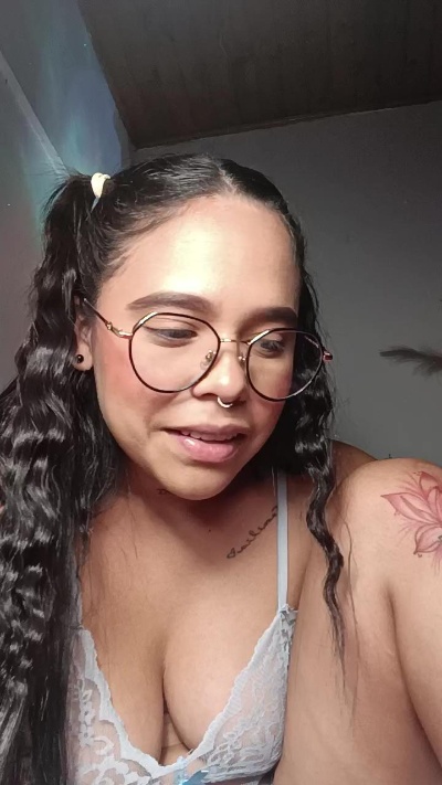 Порночат с salomontoya