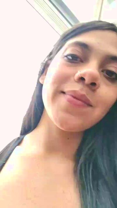 sweet_scarlett_'s Webcam Live Show