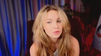 x_luster_x's Webcam Live Show