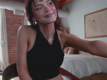 _june's Webcam Live Show