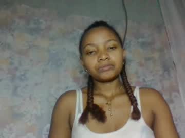 amandaaa25's Webcam Live Show