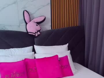 awww_ella's Webcam Live Show