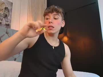 Порночат с femboy_max