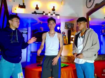 howents's Webcam Live Show