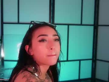 isa_redhair_'s Webcam Live Show