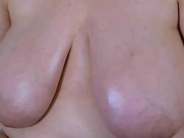 julia_ritchie's Webcam Live Show