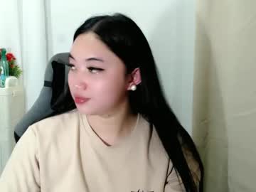 lucky_mariel's Webcam Live Show