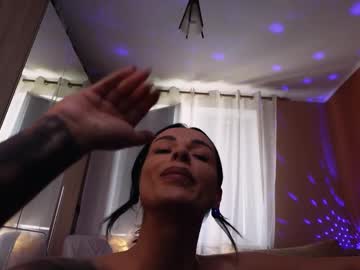 magyc_bri's Webcam Live Show