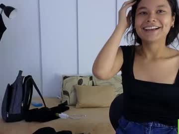 sexychanell_18's Webcam Live Show