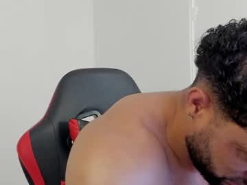 thomas_brandon's Webcam Live Show