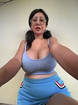 sweetieme's Webcam Live Show
