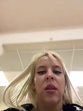 LikaCat's Webcam Live Show