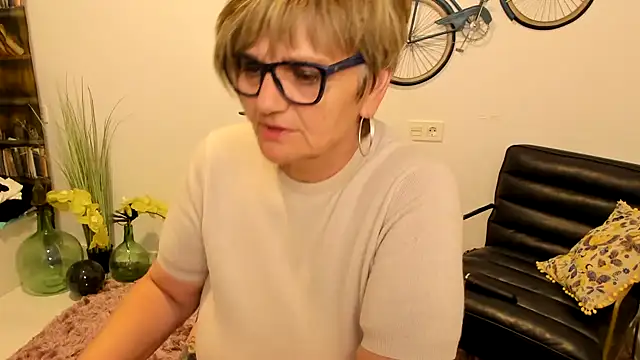 Milf-Ella Webcam-Liveshow