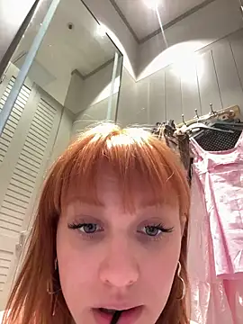 Порночат с Foxy_Lexy