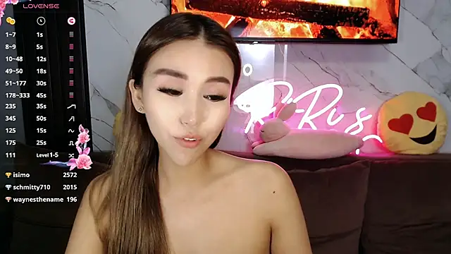 lilulileee Webcam-Liveshow