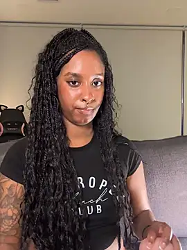 Your_Paris's Webcam Live Show