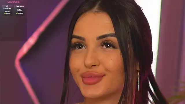 LilaRoses's Webcam Live Show