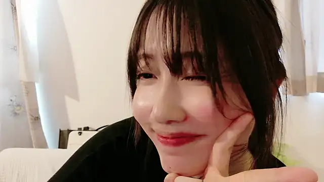 SINGEKI_momotaroch's Webcam Live Show