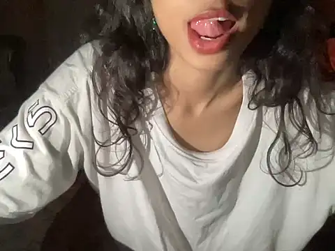 youngriri's Webcam Live Show