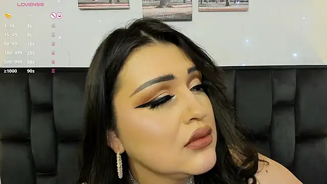 Порночат с MartinaMadisson