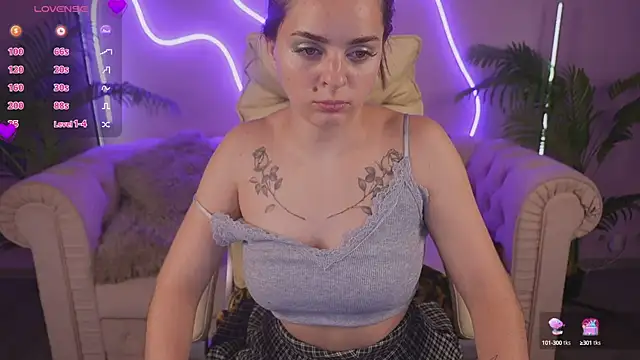 Порночат с VivianHott